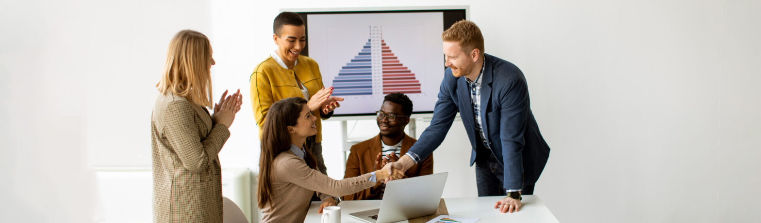 How Big Retailers Build Employer Brands to Hire Fast—and Hire Right